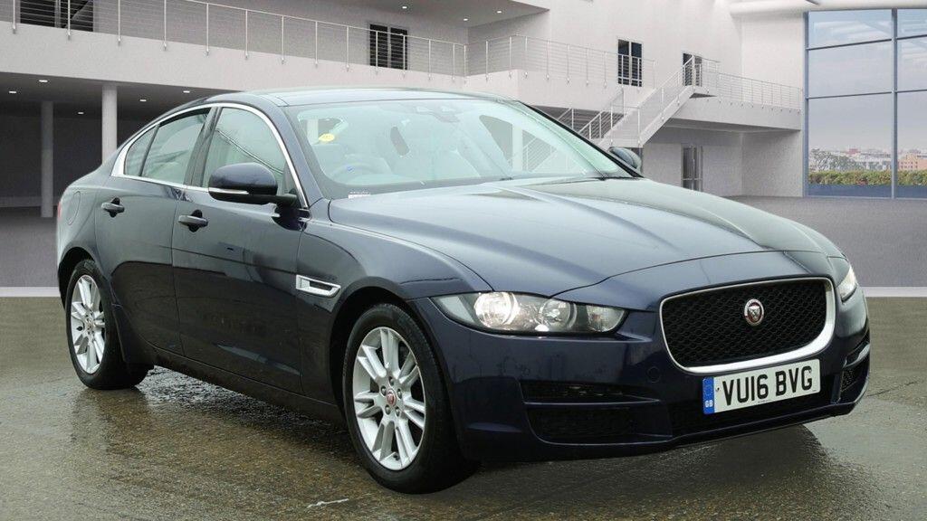 Used Jaguar XE 2016 for sale - 77425982: Photo 7