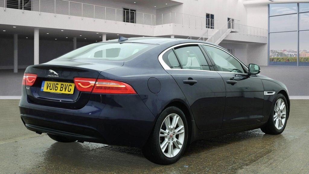 Used Jaguar XE 2016 for sale - 77425982: Photo 8