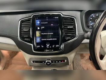 Used Volvo XC90 2015 for sale - 77574856: Photo