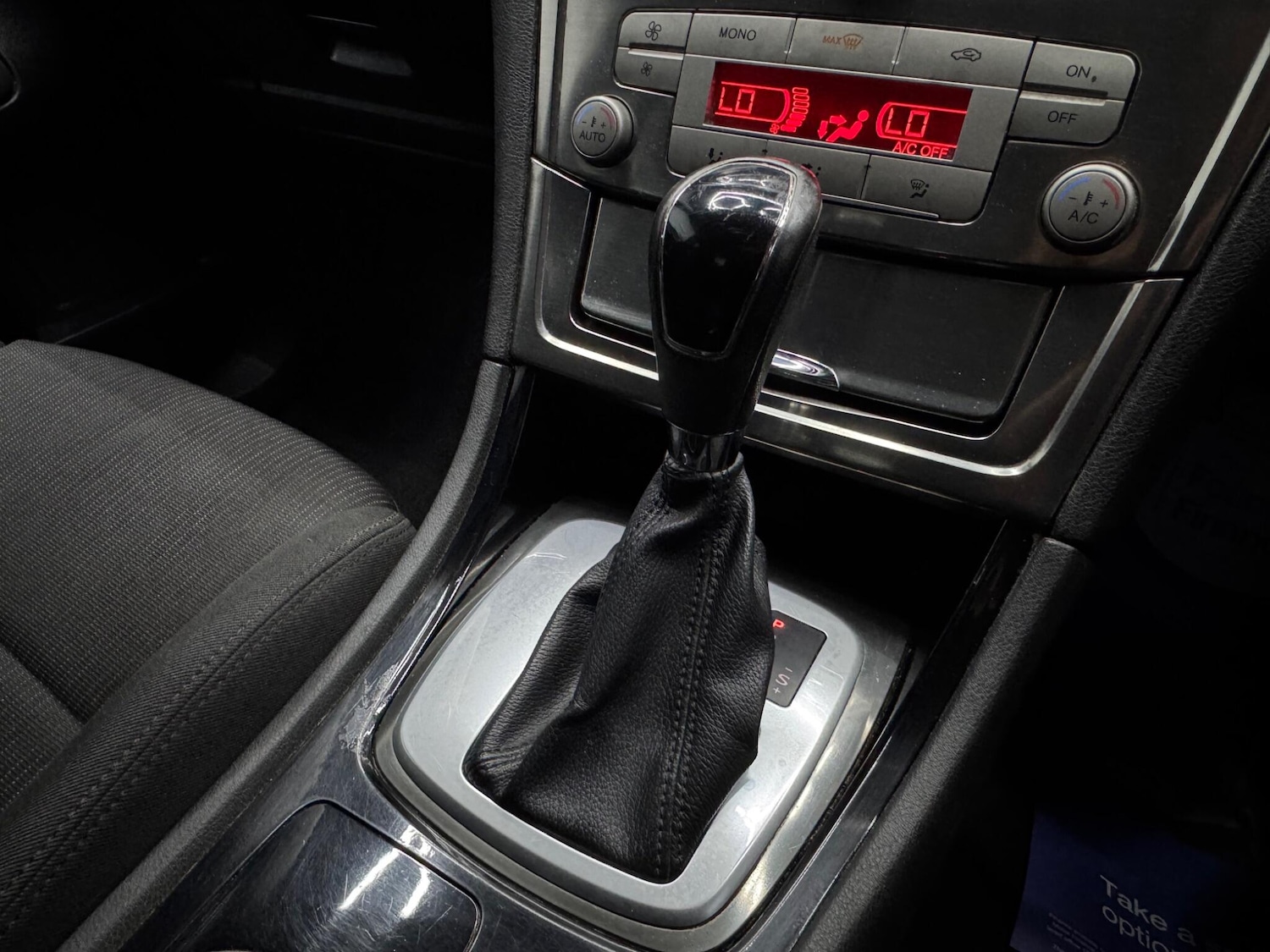 Used Ford Mondeo 2010 for sale - 76226608: Photo 15