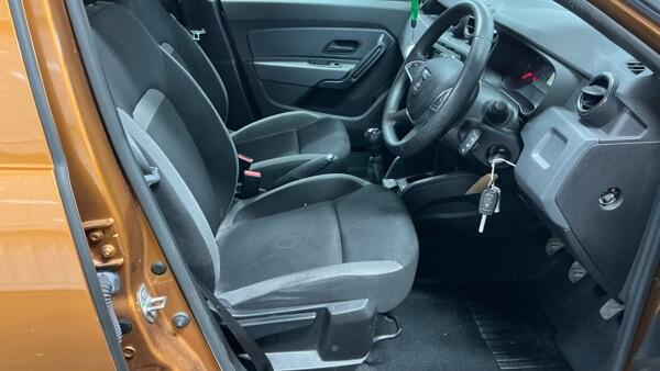 Used Dacia Duster 2019 for sale - 78170384: Photo 2