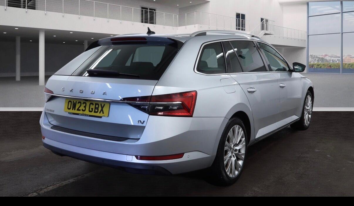 Used Skoda Superb 2023 for sale - 77523923: Photo 8