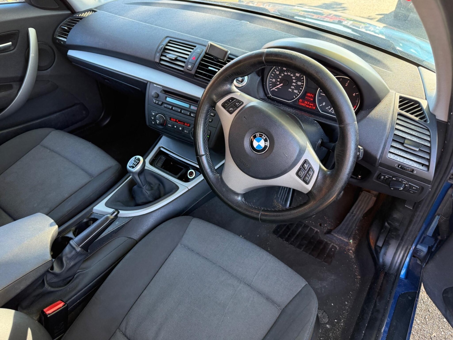 Used BMW 1 Series 2006 for sale - 78156832: Photo 2