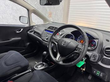 Used Honda Jazz 2013 for sale - 79669515: Photo