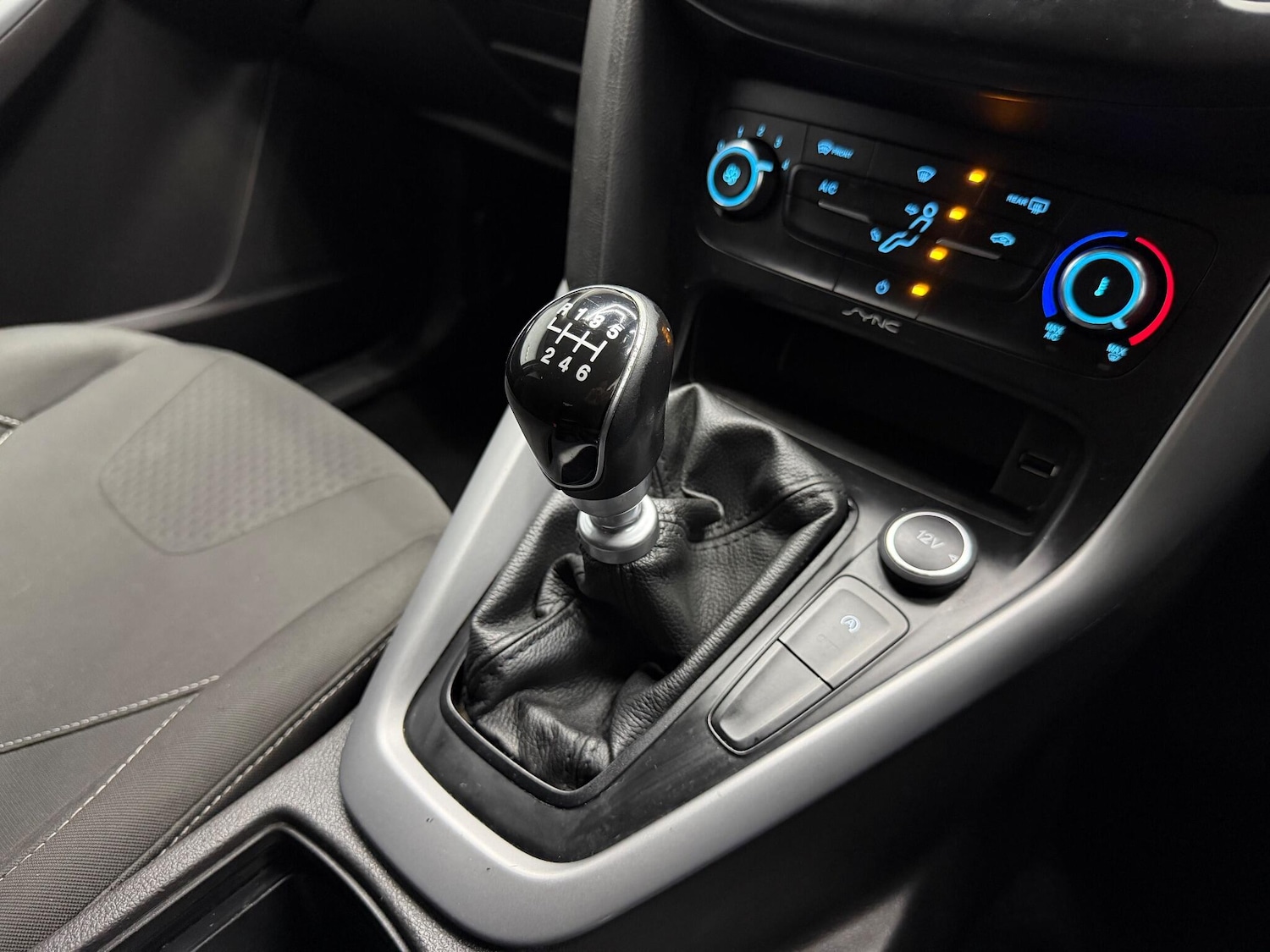 Used Ford Focus 2015 for sale - 78087178: Photo 5