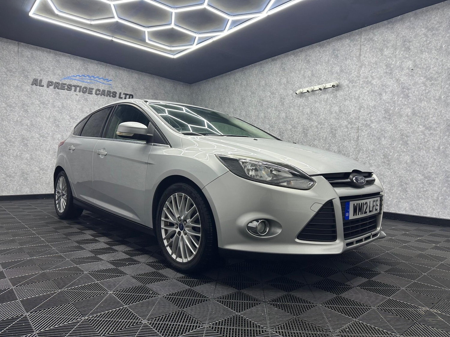 Used Ford Focus for sale - 77892857: Photo 1