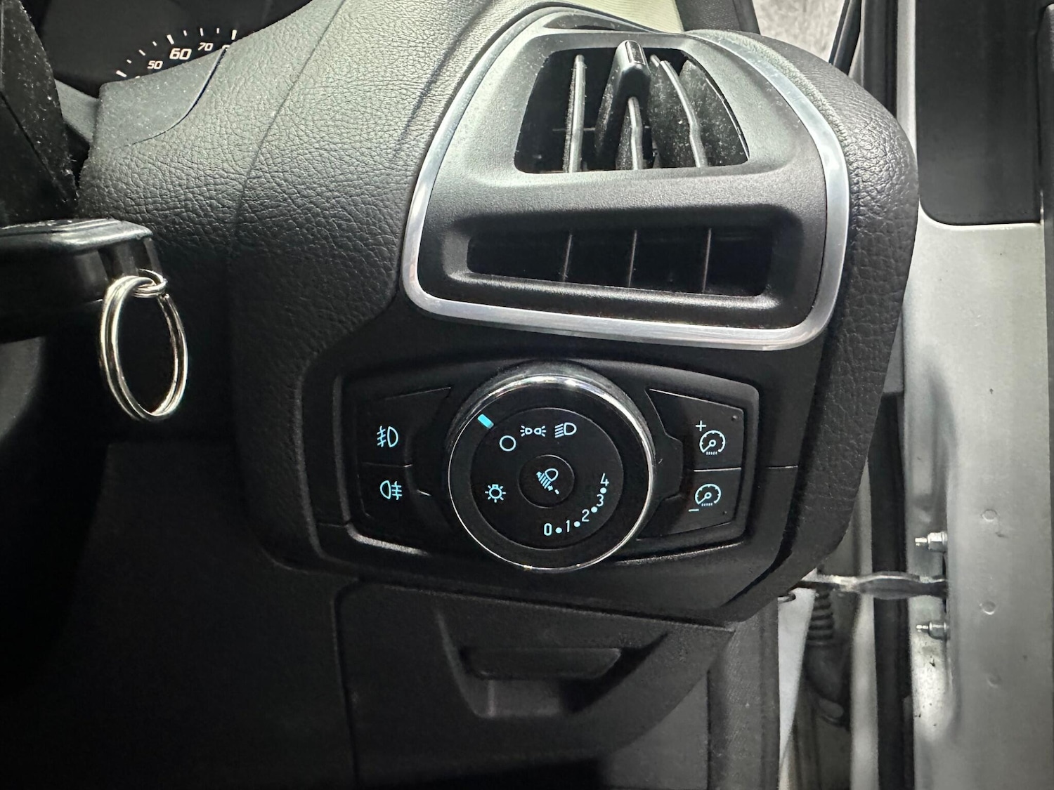 Used Ford Focus for sale - 77892857: Photo 14