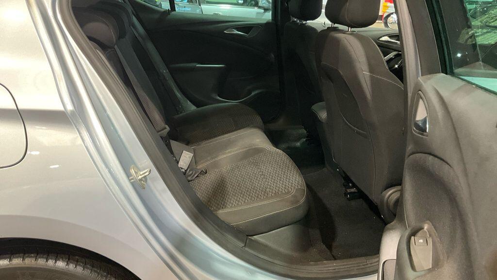 Used Vauxhall Astra 2018 for sale - 77683184: Photo 3