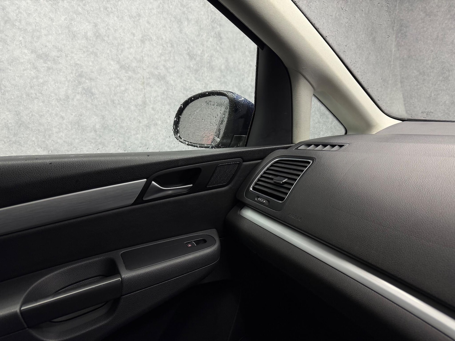 Used Volkswagen Sharan for sale - 78205479: Photo 41