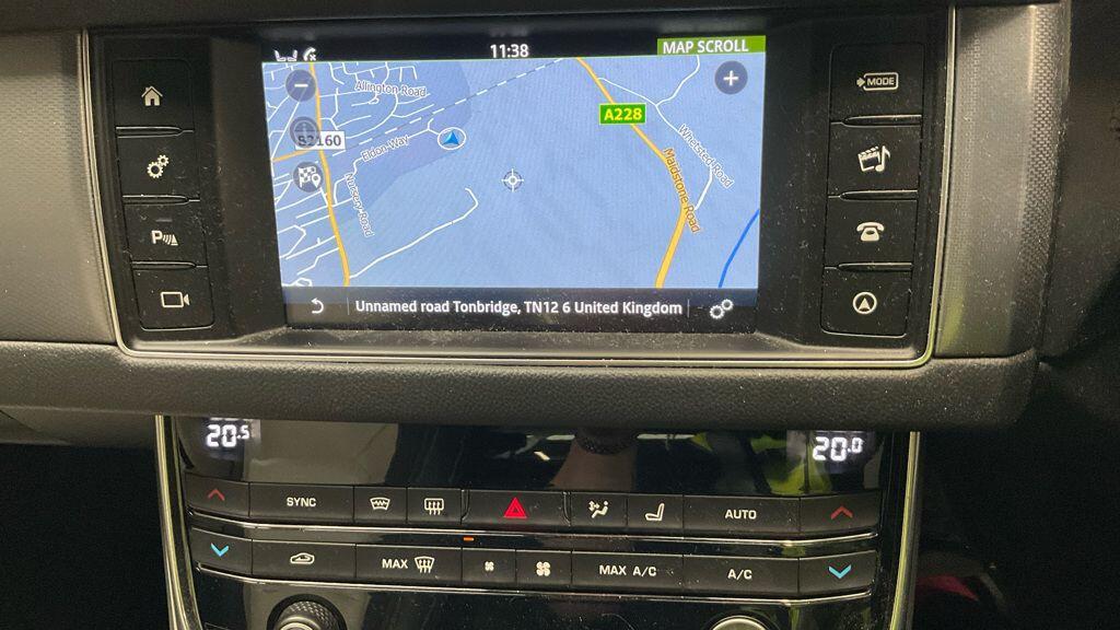 Used Jaguar XF for sale - 77753379: Photo 5