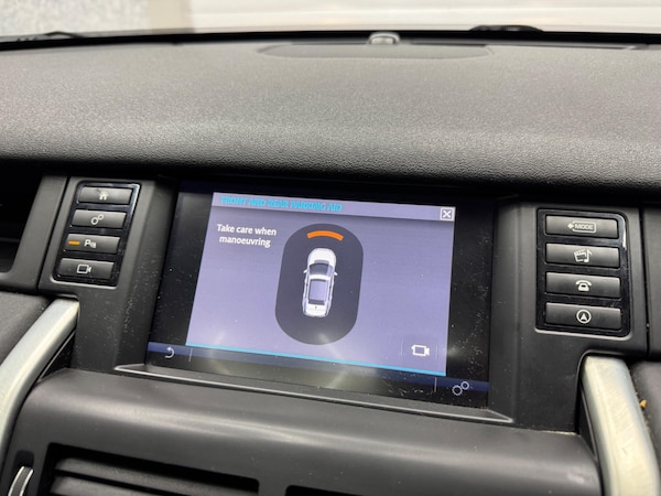 Used Land Rover Discovery Sport 2017 for sale - 74173137: Photo 11