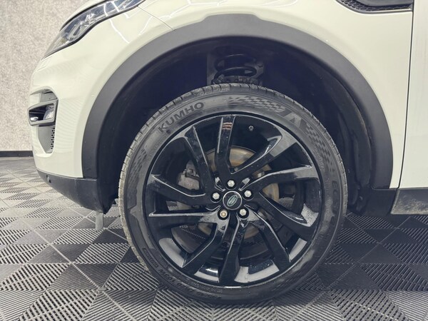 Used Land Rover Discovery Sport 2017 for sale - 74173137: Photo 13