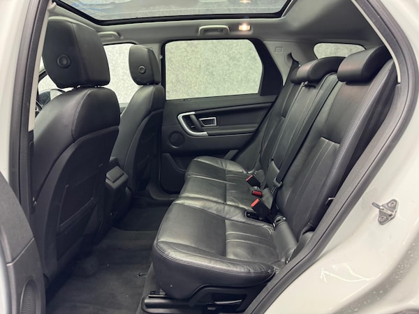 Used Land Rover Discovery Sport 2017 for sale - 74173137: Photo 16