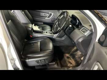 Used Land Rover Discovery Sport 2017 for sale - 74173137: Photo
