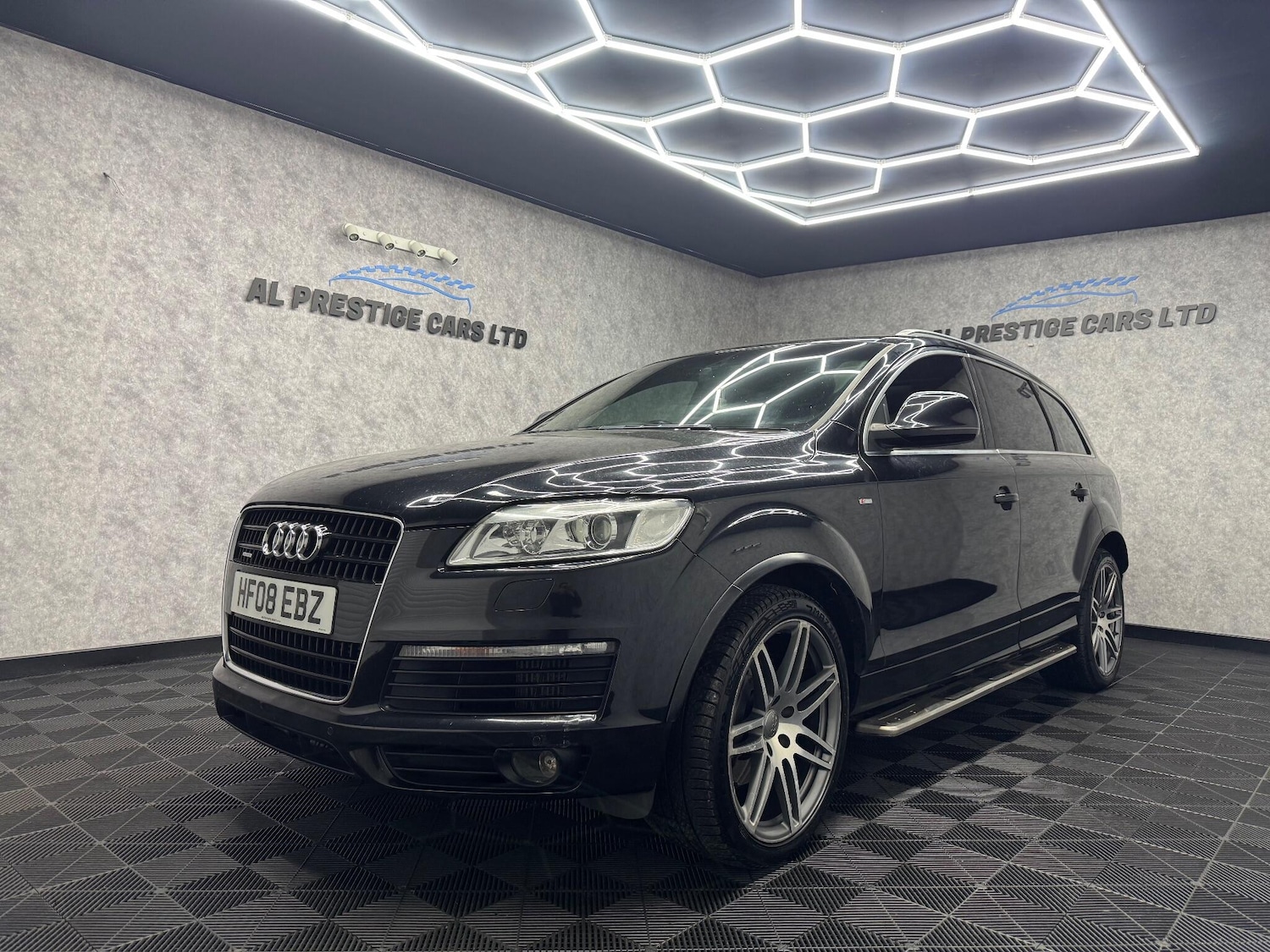 Used Audi Q7 2008 for sale - 76592373: Photo 1