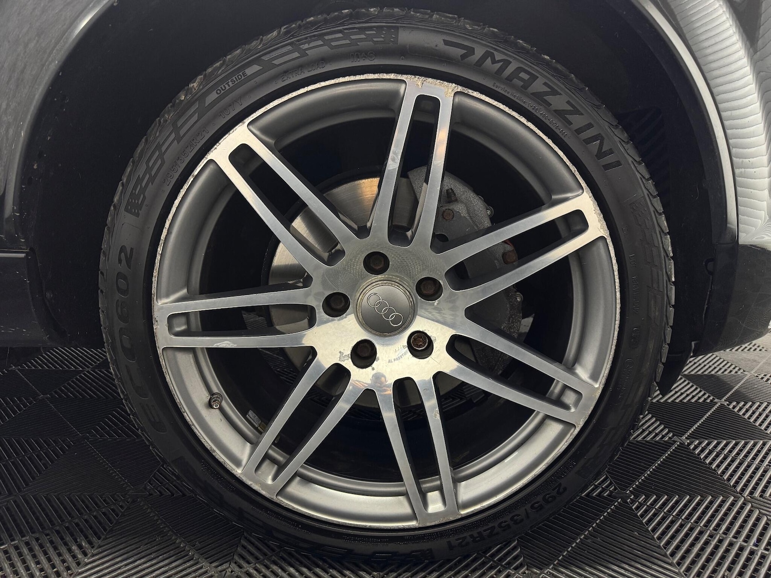 Used Audi Q7 2008 for sale - 76592373: Photo 27