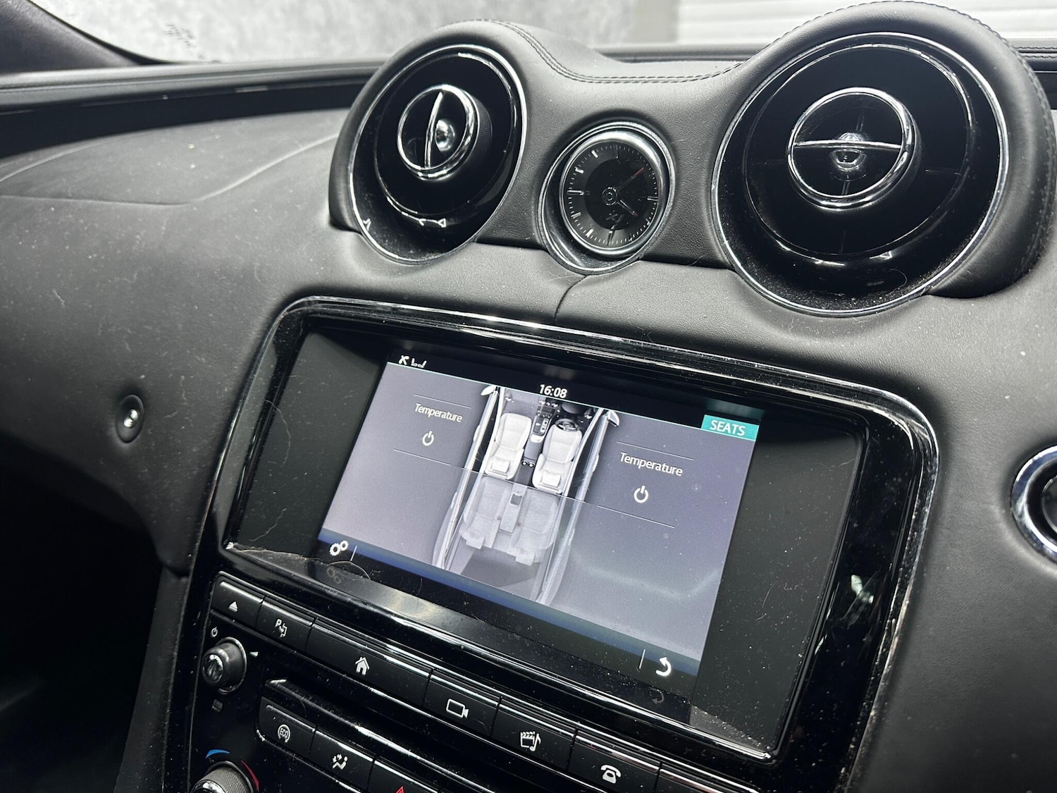 Used Jaguar XJ 2017 for sale - 77468768: Photo 17