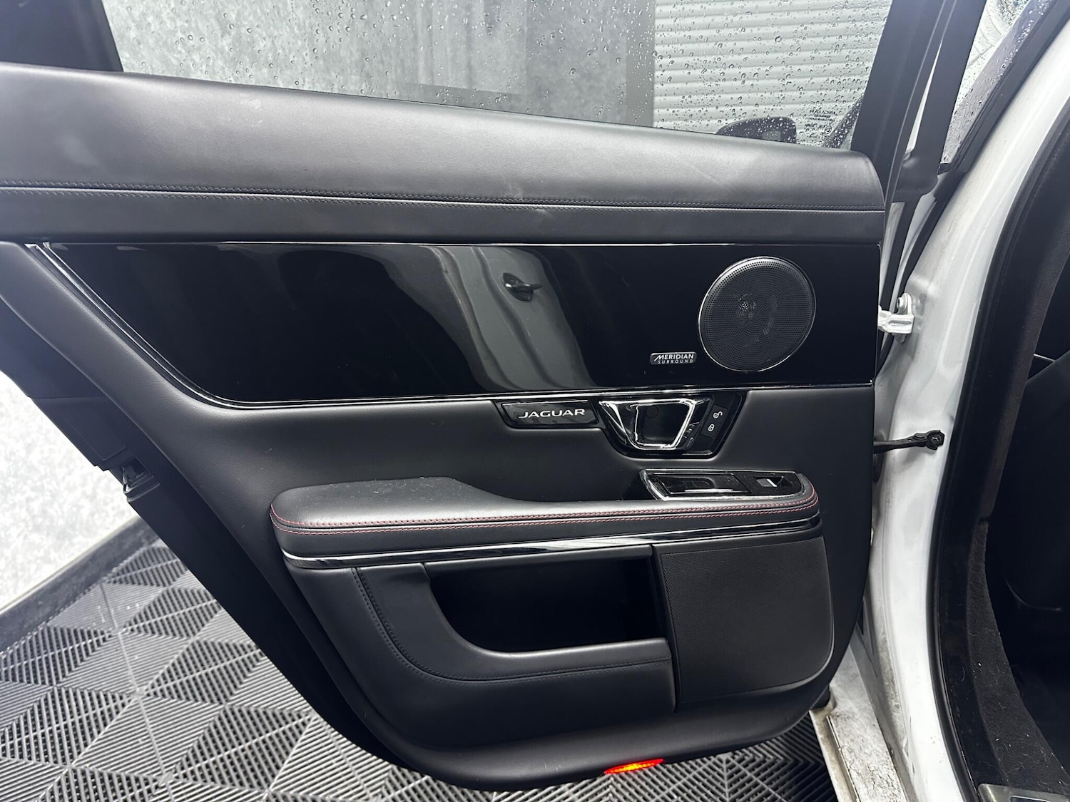 Used Jaguar XJ 2017 for sale - 77468768: Photo 35