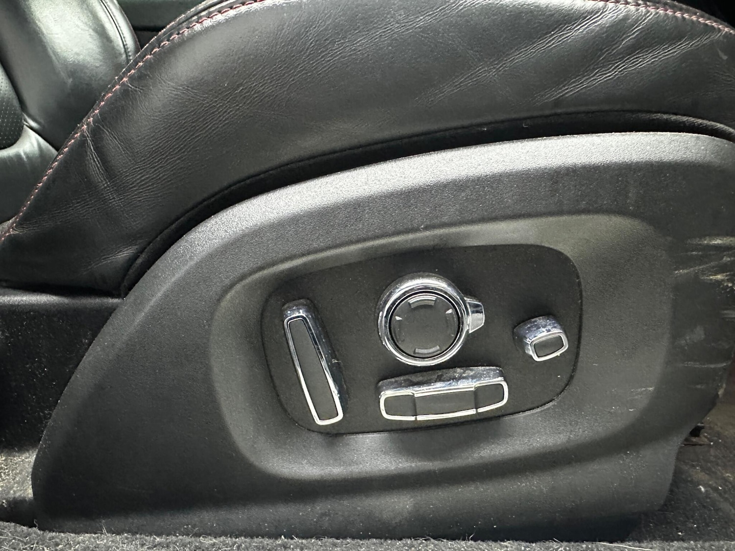 Used Jaguar XJ 2017 for sale - 77468768: Photo 39