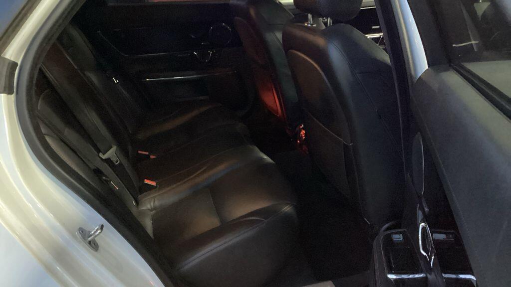 Used Jaguar XJ 2017 for sale - 77468768: Photo 4