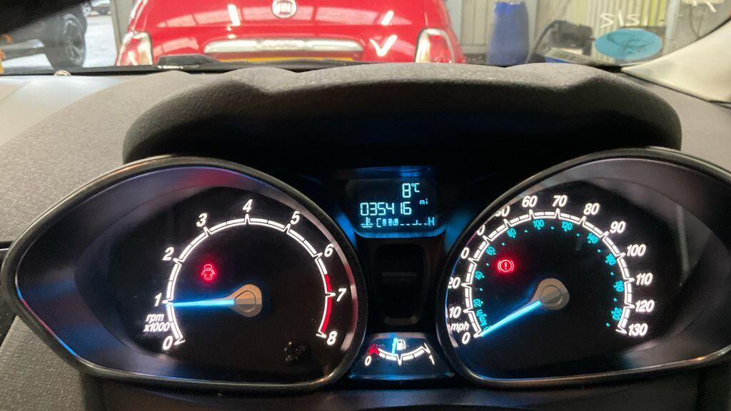 Used Ford Fiesta 2015 for sale - 77565125: Photo 5