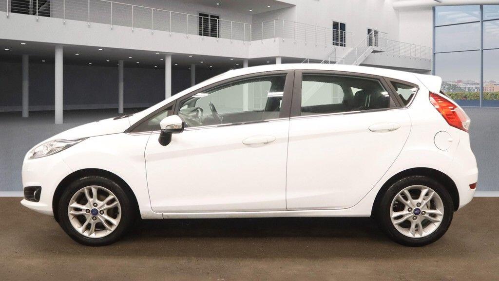Used Ford Fiesta 2015 for sale - 77565125: Photo 8