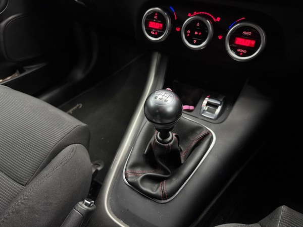 Used Alfa Romeo Giulietta 2014 for sale - 74699654: Photo 10