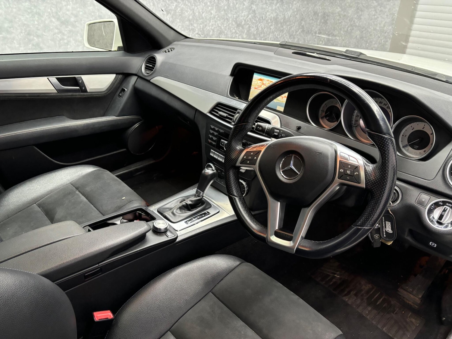 Used Mercedes-Benz C Class for sale - 78058768: Photo 2