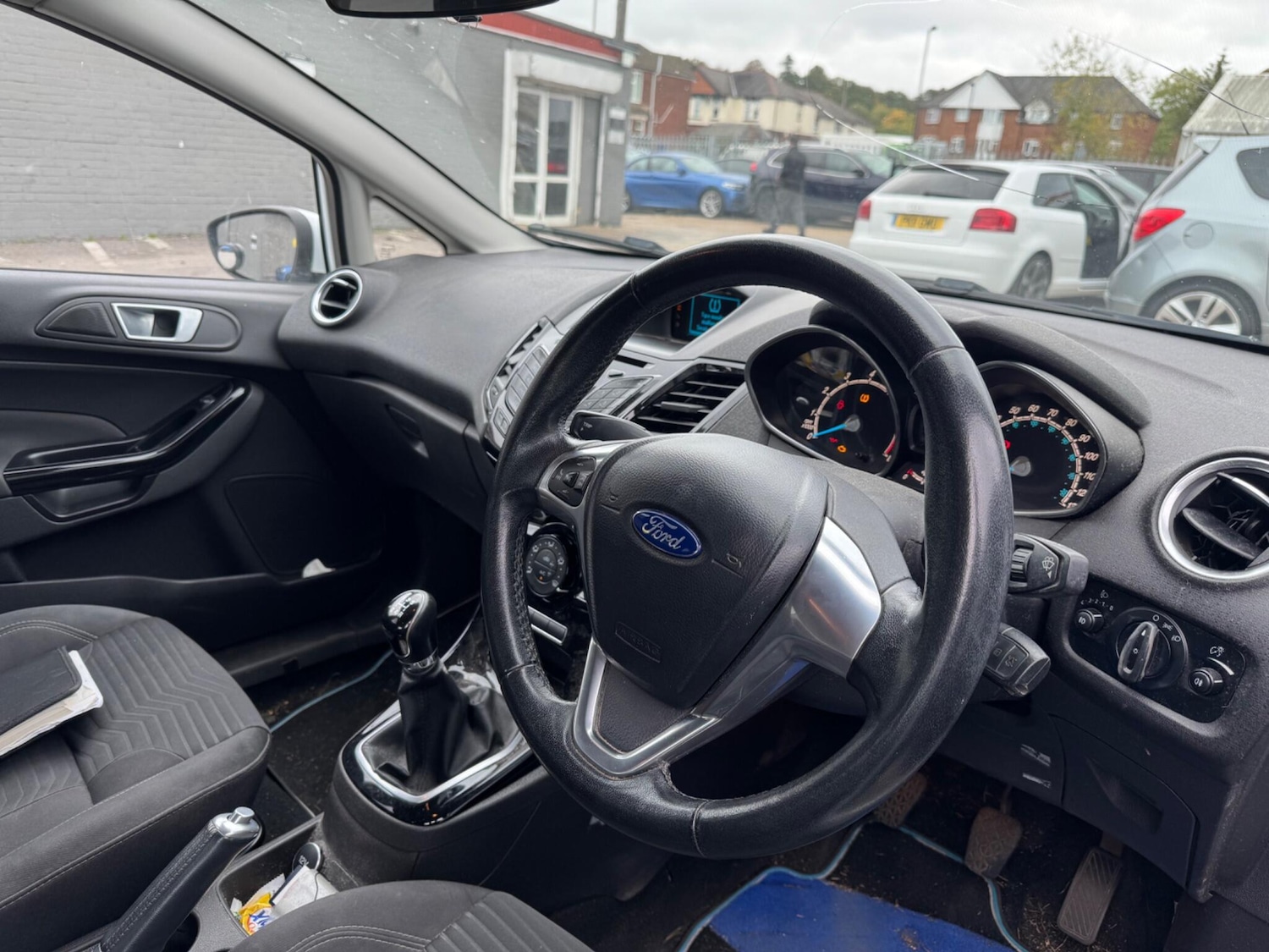 Used Ford Fiesta 2014 for sale - 76284393: Photo 2