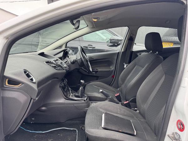 Used Ford Fiesta 2014 for sale - 76284393: Photo 3