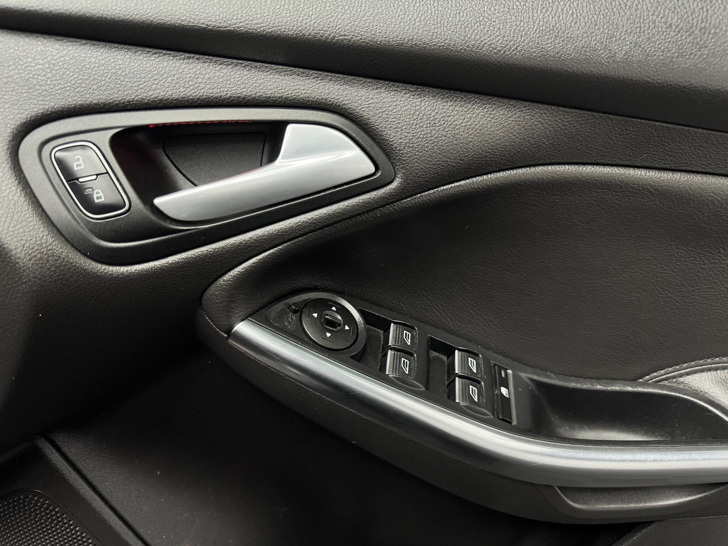 Used Ford Focus for sale - 76752722: Photo 41