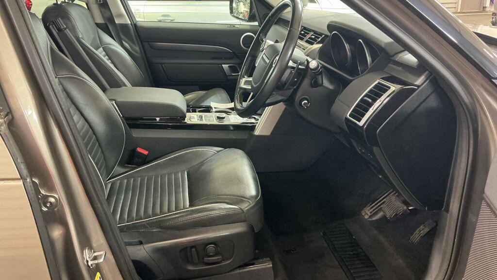 Used Land Rover Discovery 2017 for sale - 77633010: Photo 20