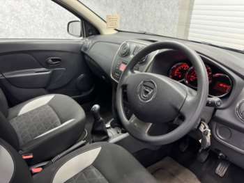 Used Dacia Sandero Stepway 2016 for sale - 75279896: Photo