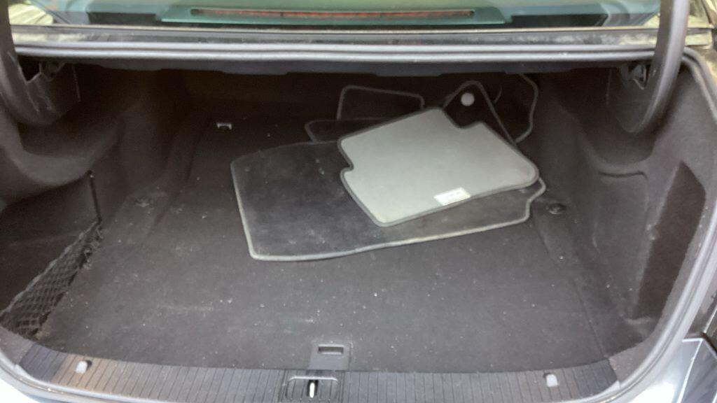 Used Mercedes-Benz E Class 2015 for sale - 77523976: Photo 11