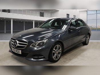 Used Mercedes-Benz E Class 2015 for sale - 77523976: Photo