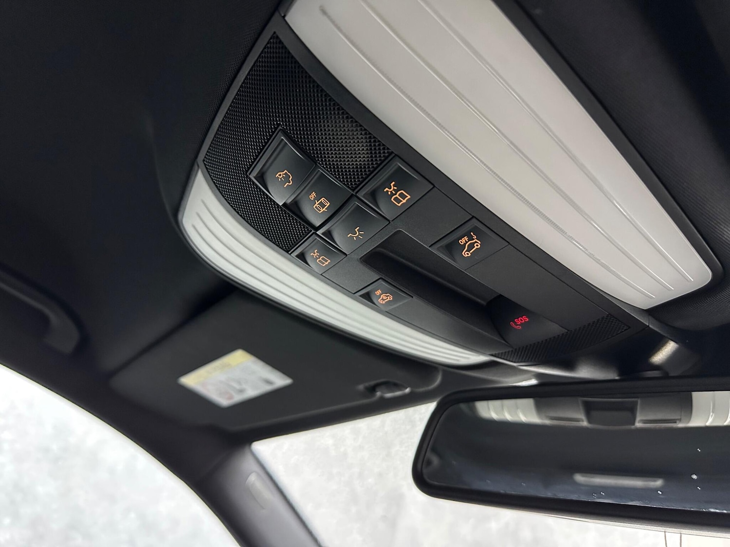 Used Mercedes-Benz E Class 2015 for sale - 77523976: Photo 28