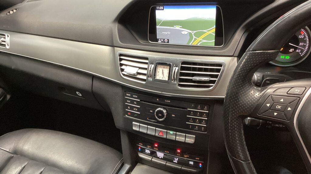 Used Mercedes-Benz E Class 2015 for sale - 77523976: Photo 4