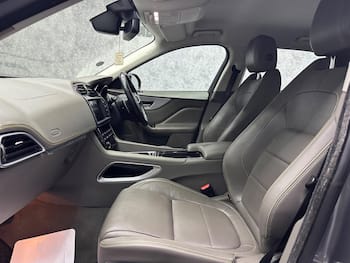 Used Jaguar F-Pace 2017 for sale - 79664324: Photo