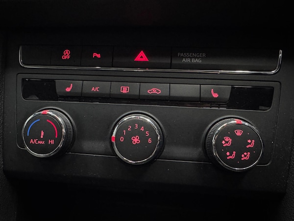 Used SEAT Leon 2018 for sale - 74043434: Photo 33
