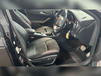 Used Mercedes-Benz A-Class 2016 for sale - 76084917: Photo 2