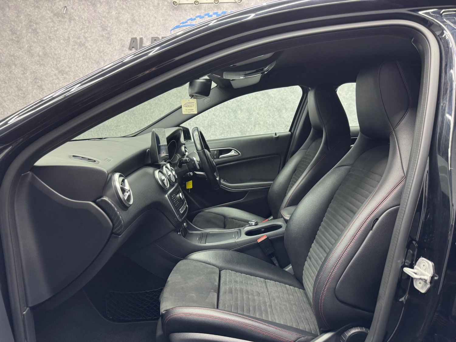 Used Mercedes-Benz A-Class 2016 for sale - 76084917: Photo 33