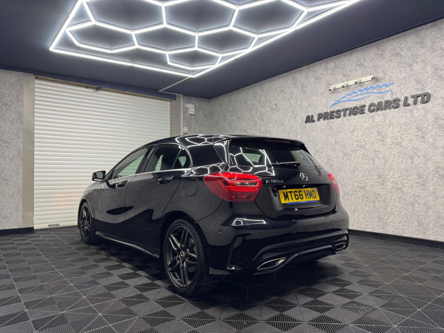 Used Mercedes-Benz A-Class 2016 for sale - 76084917: Photo 9