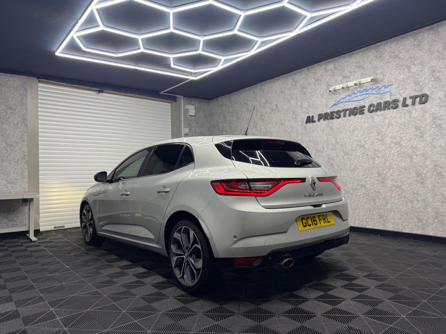 Vehicle 21