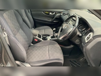 Used Nissan Qashqai 2015 for sale - 75747440: Photo