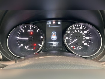 Used Nissan Qashqai 2015 for sale - 75747440: Photo