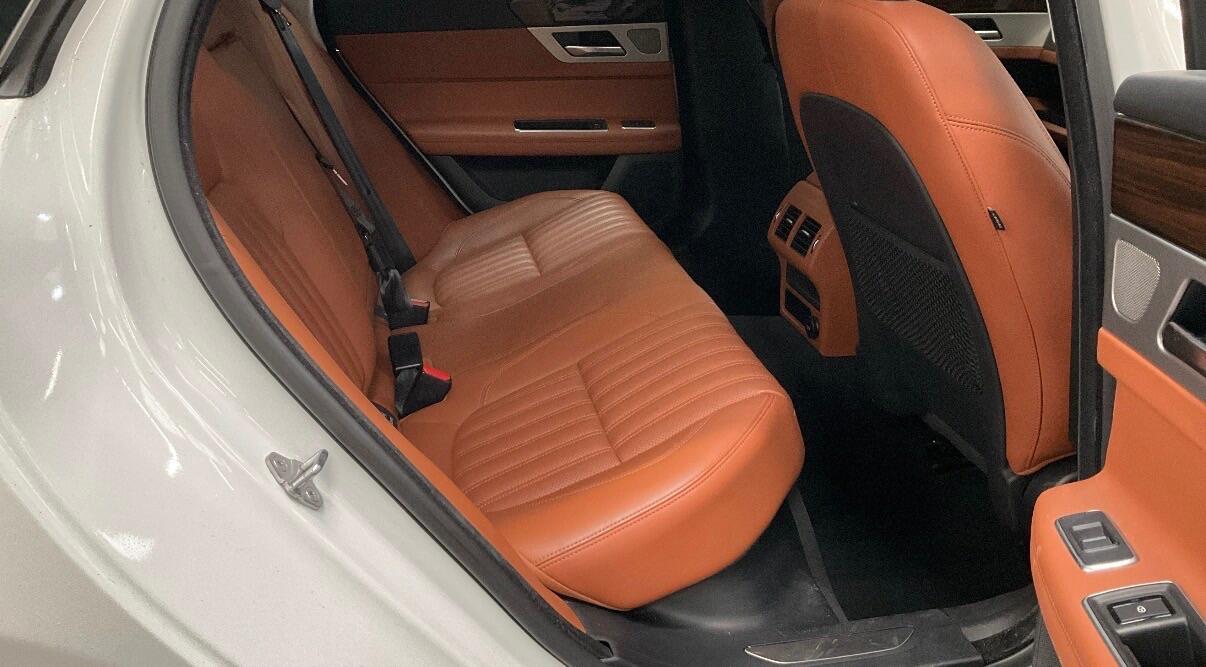 Used Jaguar XF 2017 for sale - 78115135: Photo 3