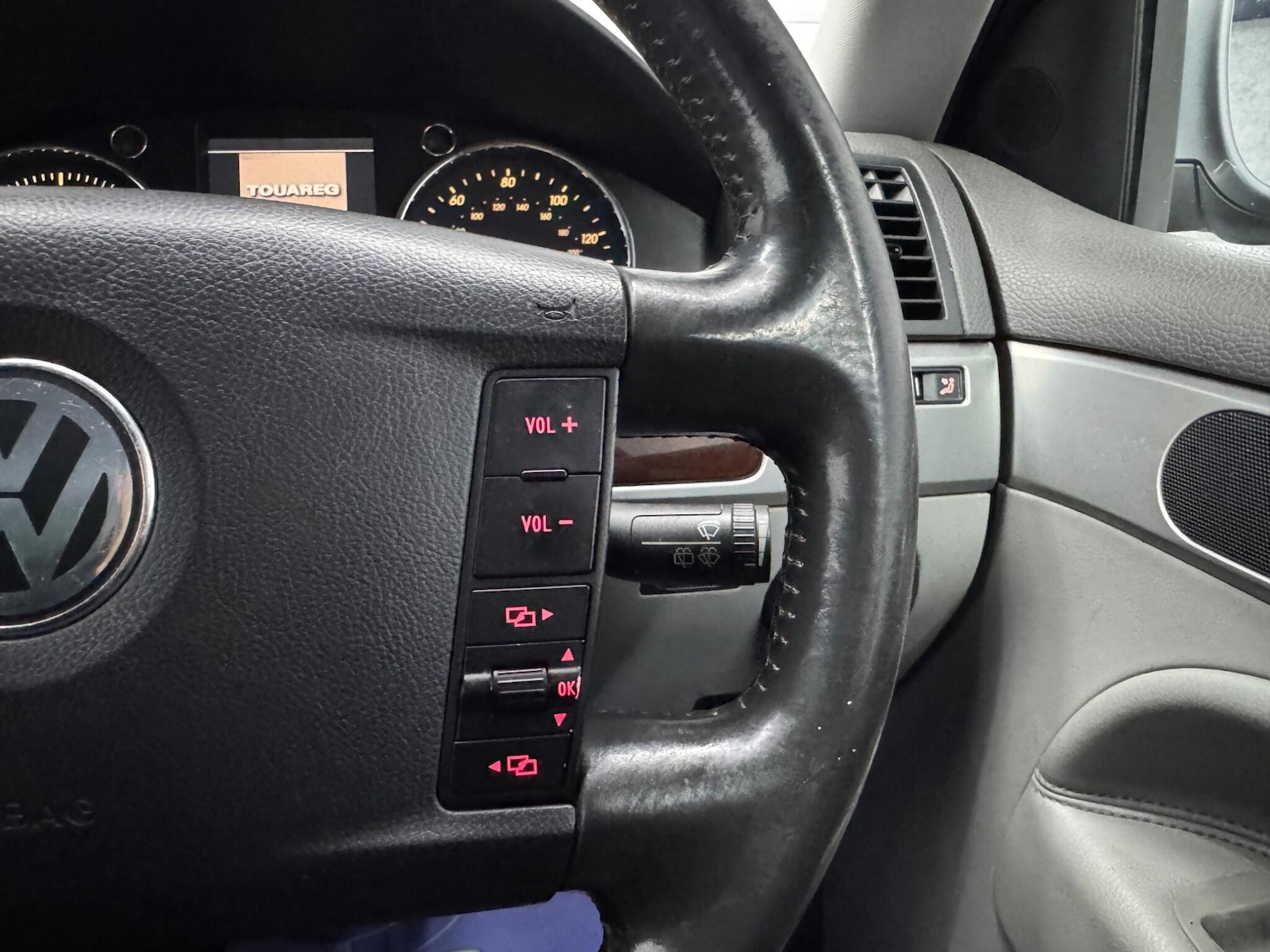 Used Volkswagen Touareg 2005 for sale - 76012545: Photo 6