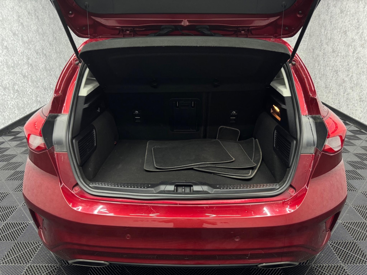 Used Ford Focus 2020 for sale - 75682327: Photo 26