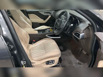 Used Jaguar F-Pace 2019 for sale - 77808603: Photo