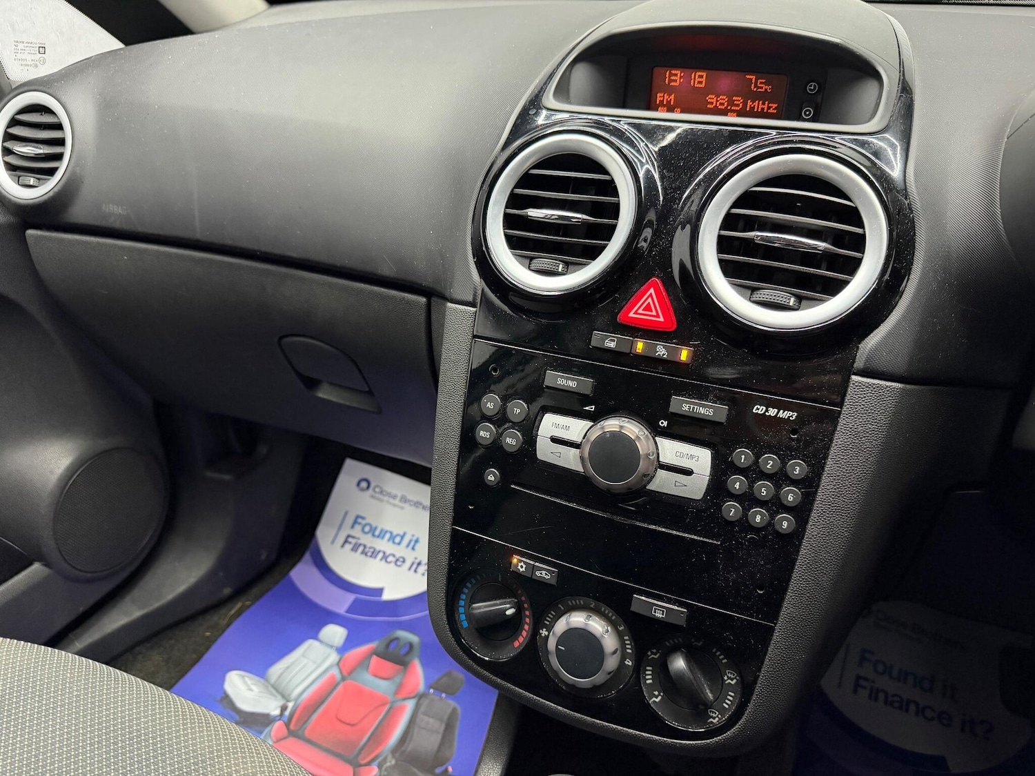 Used Vauxhall Corsa 2009 for sale - 78058508: Photo 6